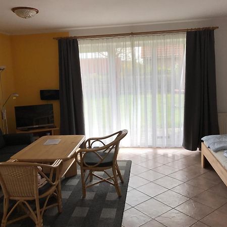 Ferienwohnungen Wiek, Haus Luv & Lee Wiek auf Rügen Buitenkant foto