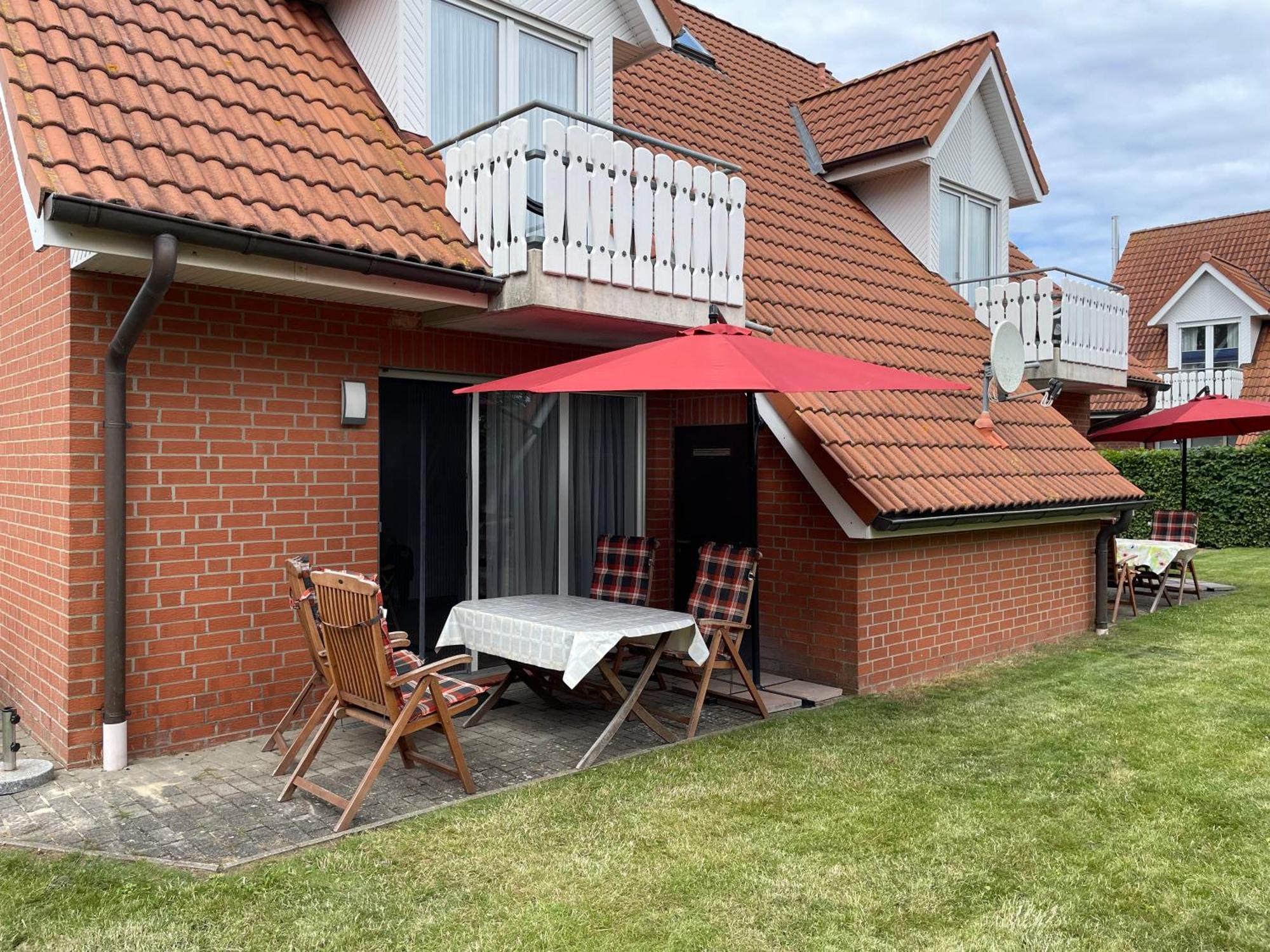 Ferienwohnungen Wiek, Haus Luv & Lee Wiek auf Rügen Buitenkant foto